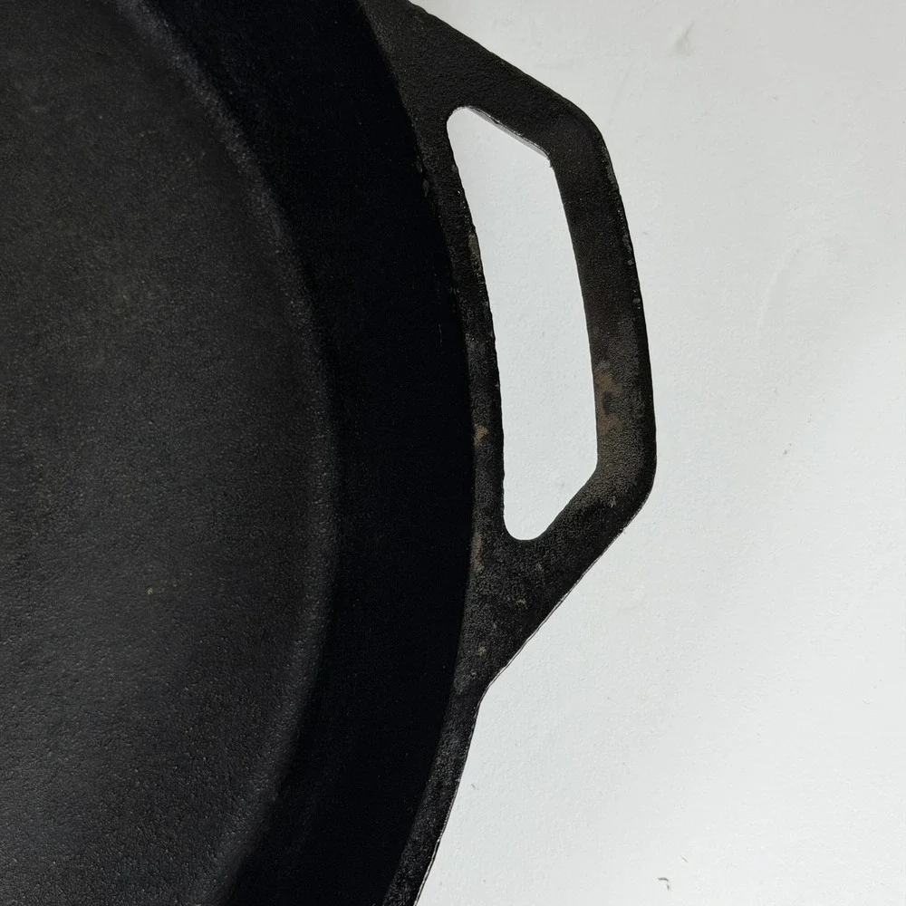 Lodge 17-Inch Cast Iron Skillet 17SK Dual Handle Pre-Seasoned USA Made